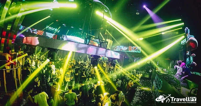 Best Night Club in Bangkok Club insanity - travellfy